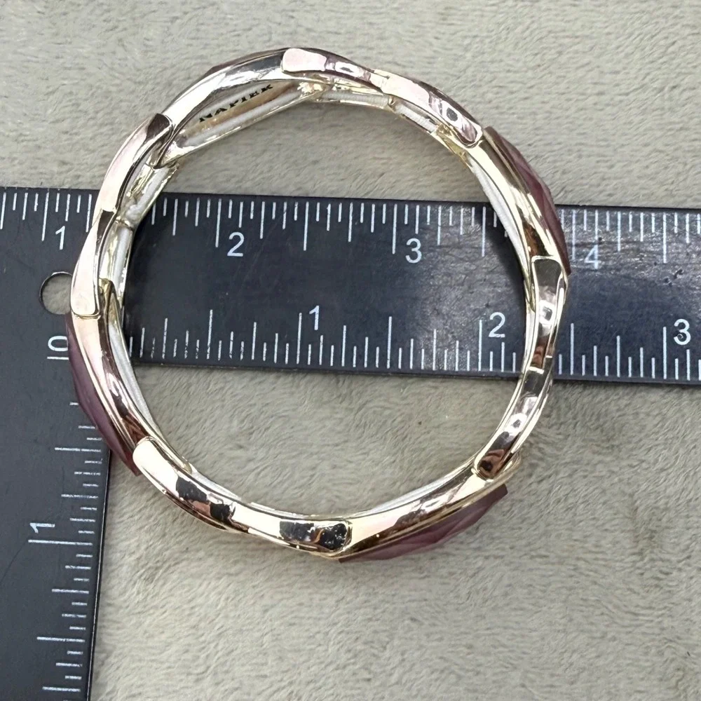 Napier Bracelet Silver Tone‎ Stretch Pink 7.5